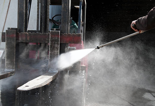 Best Concrete Pressure Washing  in Mount Oliver, PA